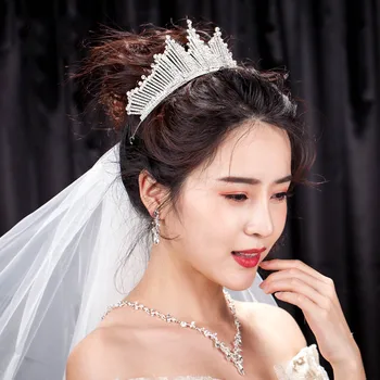 

The bride's hair accessories headdress wedding dress hair accessories crown princess western crown yarn dress wedding accessorie