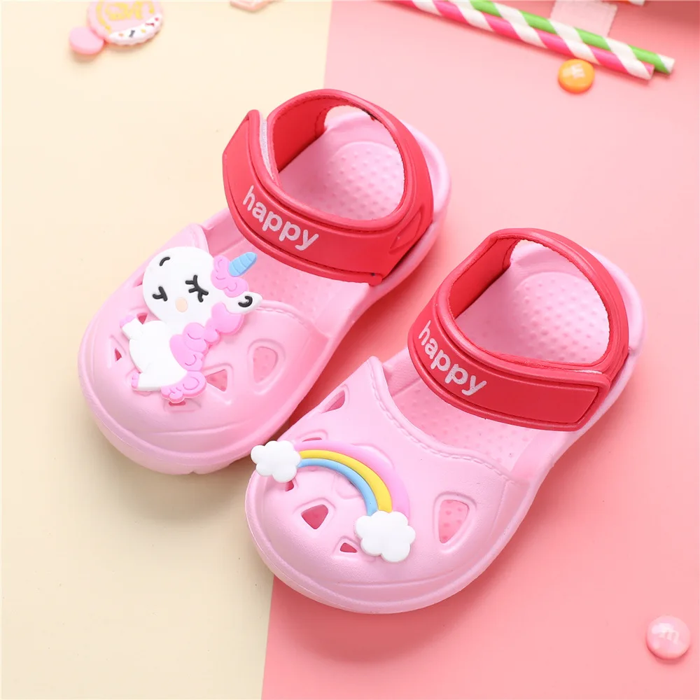 Zapatillas de unicornio de dibujos animados para bebé y niña, zapatos de playa para jardín para niño, zapatos de cueva para niño, sandalias bonitas para interiores de verano