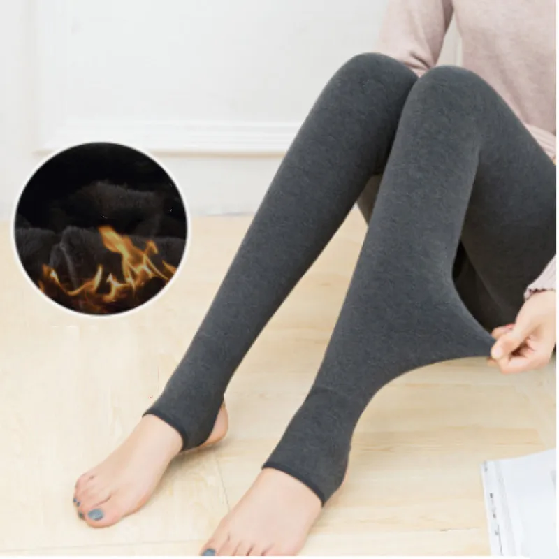 Winter New 500 Grams Thick Leggings Warm Pants Lambskin Stepping Feet One Pants
