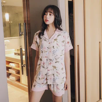 

Summer Cotton Viscose Ladies Short-sleeved Lapel Pajamas Set Comfortable and Cool Leaf Striped Shorts 2 Piece Home Clothes Suit