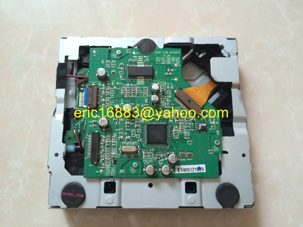 Оригинальные новые Sanyo SF-C250 Автомобильный CD механизм с лазерная головка IP9005CR для