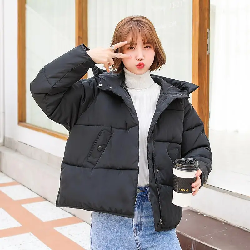 Зимние теплые короткие женские куртки повседневные пальто новая мода корейский стиль с капюшоном толстые хлопковые парки Женская верхняя одежда пальто P210 - Цвет: Black