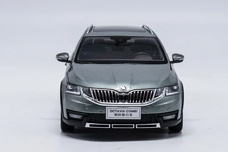 1:18 Высокая тщательная Skoda OCTAVIA Wagon сплав модель автомобиля статические металлические модельные автомобили с оригинальной коробкой