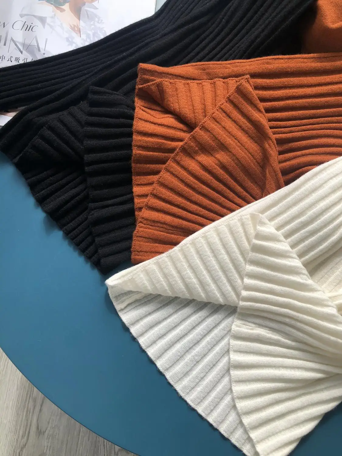 100% Wool Women's Knit Sweater Stripes Long Sleeve