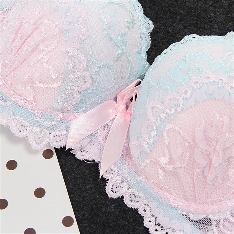 Push-Up-BH Spitzen-BH und Höschen-Set Stickerei-BH-Set Damen Plus Size Deep V Dessous 70 75 80 85 AB Cup für Frauen_voghion.com