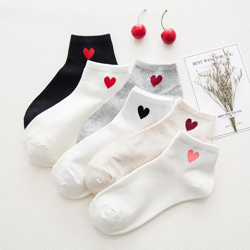 

Simple Style Socks Pure Color Cute Heart Printing Women Socks Harajuku Cotton Soft Cozy Funny Socks Women skarpetki Short Socks