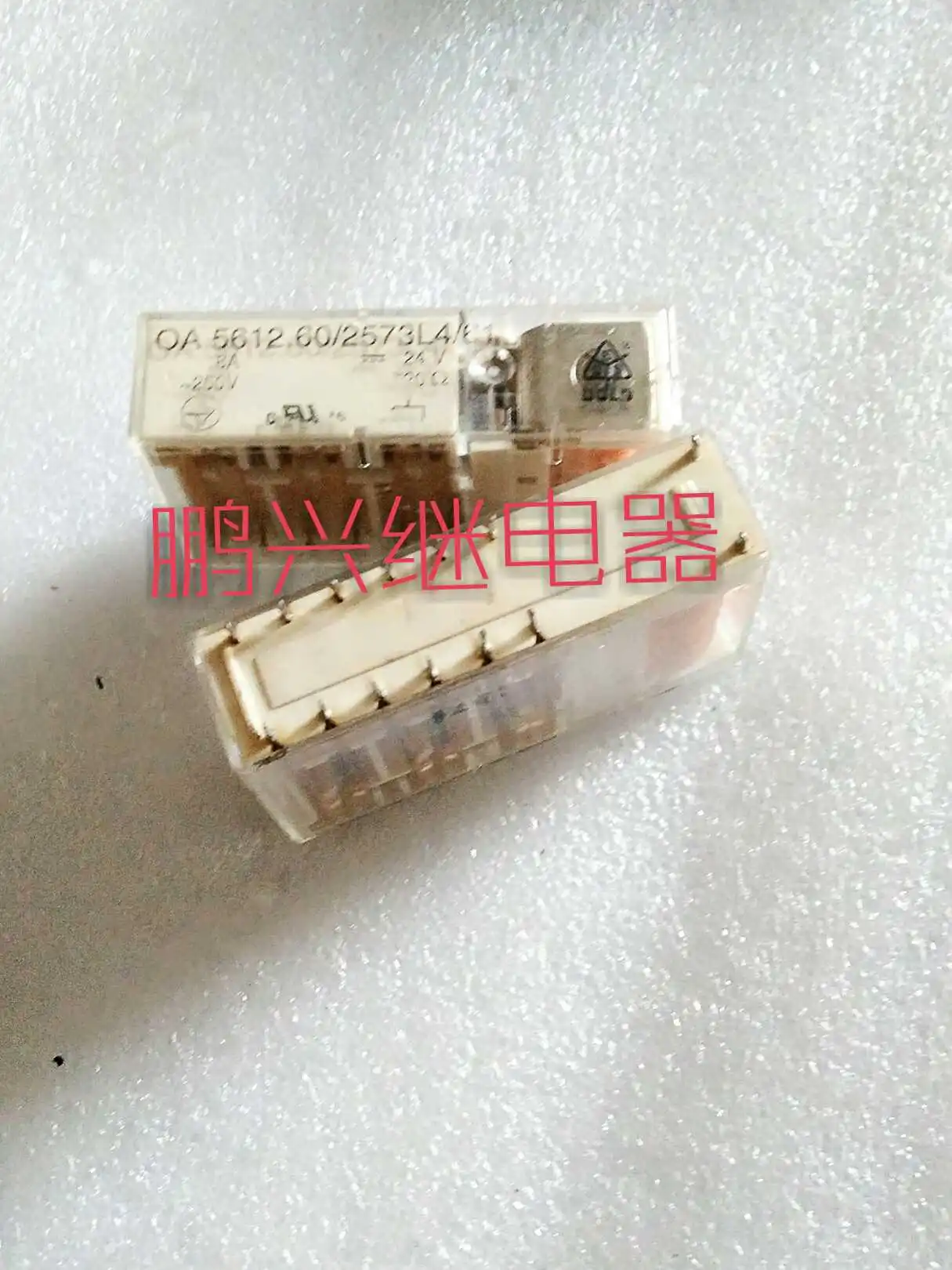 

Free Shipping 10PCS/LOT OA 5612.60/2573L4/61 24V Germany Safety Relay
