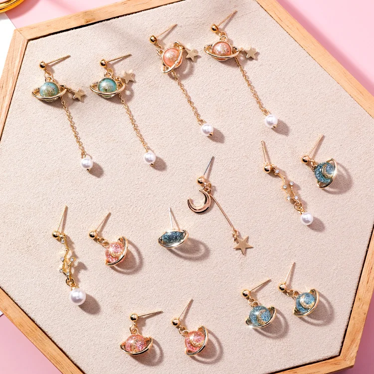 

Korean Creative Saturn Color Planet Earrings Sweet Girl Moon Star Imitation Pearl Dangle Earrings Fashion Women Jewelry CEL935