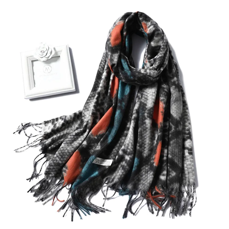 Брендовый дизайнерский зимний шарф для женщин новые зимние кашемировые шарфы Модные шали с узором змеиной кожи и обертывания шеи теплые