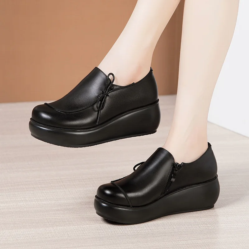 

Middle Age Mother's Shoes Women Wedges Heel Platform Round Head Large Size 32 To 43 Black Heels Ladies Shoes
