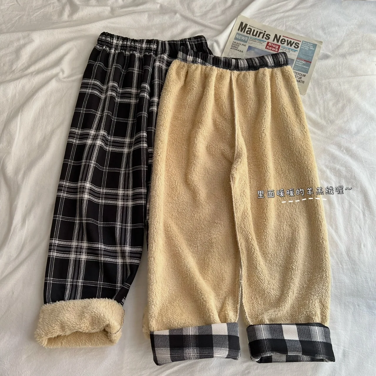 Autumn Winter New Lamb Velvet Pants Women Black White Plaid Pants Woman Casual High Waist Straight Leg Trousers