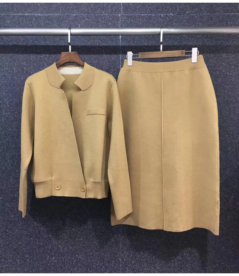 

Women's Set 2023 Autumn Winter Casual Skirt Suit Ladies High Quality Knit Sweater+Knee Length Wool Knitted Skirt Sets Kaki Black
