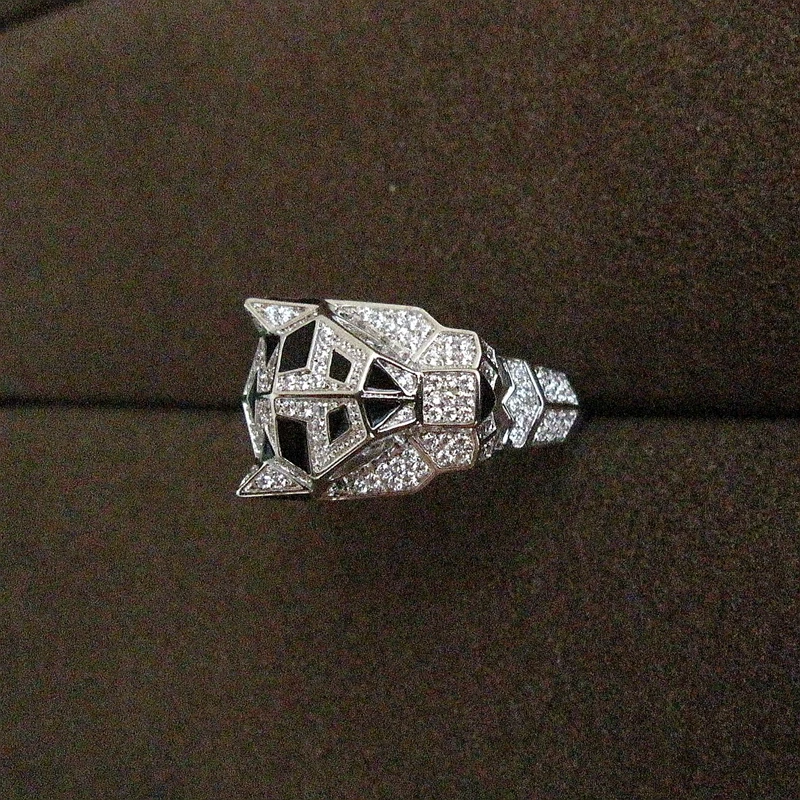 Роскошная микро закрепка AAA кубический цирконий голова леопарда в форме черного