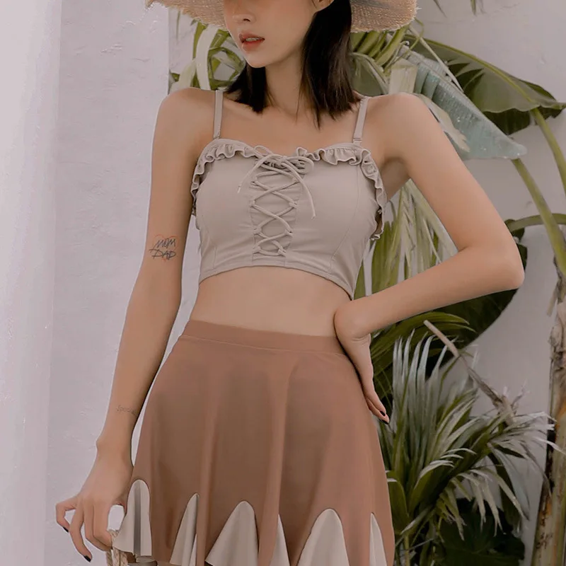 

Female Swimsuit 2019 Bikinis Large Size Swim Wear Women Korea Ins2019 New Red Push Ups Super Three Piece Print Polyester Sierra