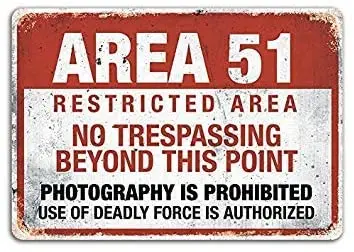 

20x30cm Metal Wall Sign Plaque Warning, Alien, Conspiracy Theory - 8x12 inch