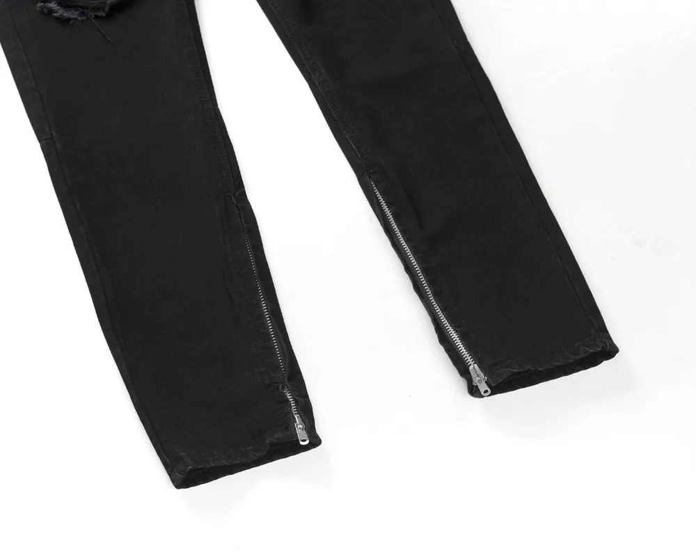 979e1046