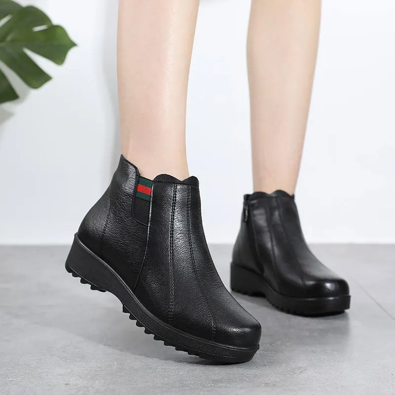 2021 Women's Winter Boots Ankle Warm Shoes New Brand Fashion Ankle Boots High Quality Ladies Shoes Chunky Large Size