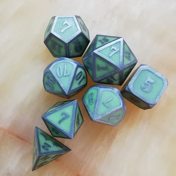 

Luminous green dnd dice metal rpg set polyhedral dungeons and dragon d20 10 8 table games Zinc alloy green digital dice pattern