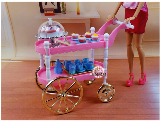 Conjunto de brinquedos para barbie, frete grátis, jogo de presente de  aniversário, boneca, área de jantar com geladeira, jogo de boneca -  AliExpress