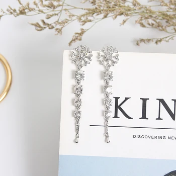 

MWsonya New Korean Geometric Personality Tassel Crystal Pendant Earring Elegant for Women Long Earring Jewelry Gift