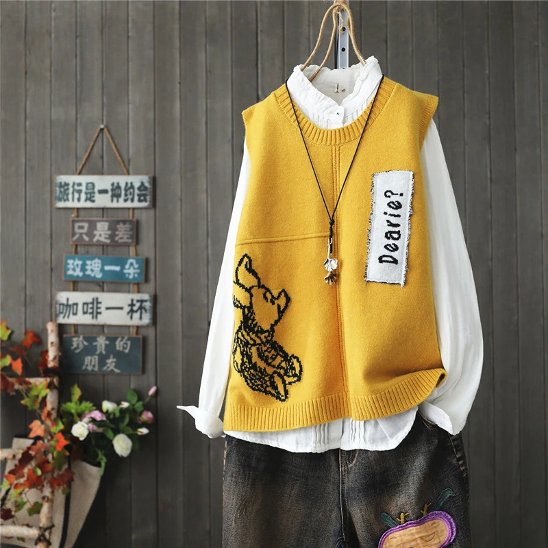 

Casual Ladies Sleeveless Round Neck Sweater Vest Female Spring and Autumn Embroidered Vest Very Soft Letter Print Cashmere Vest