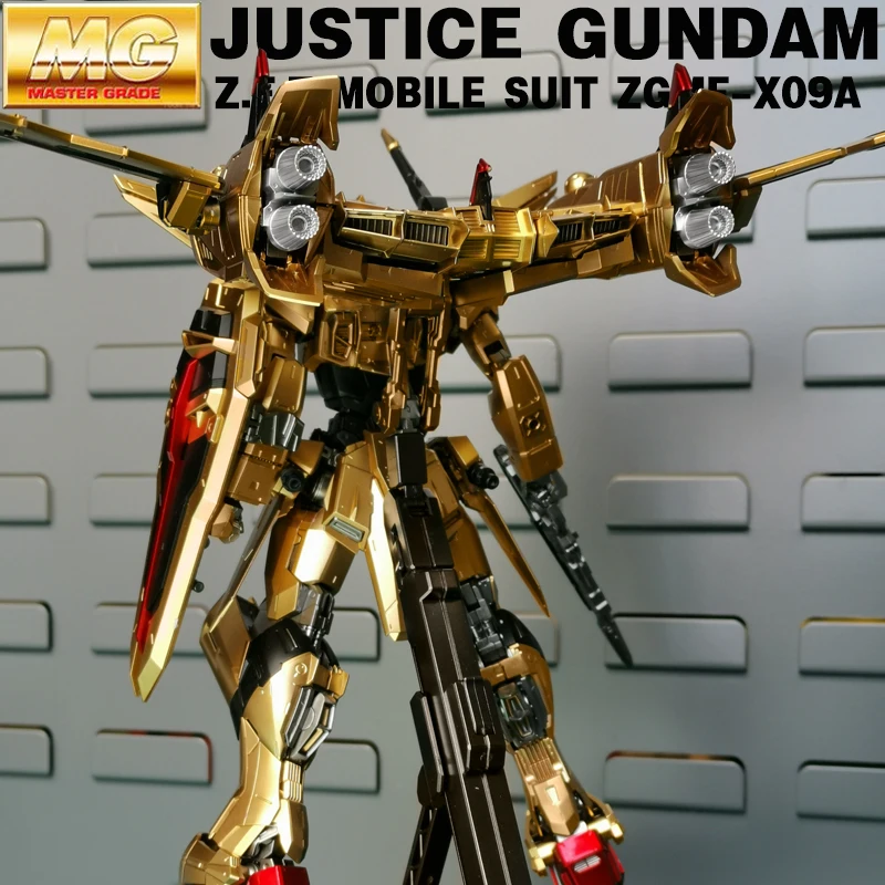 BANDAI MG 1/100 ZGMF-X19A INFINITE JUSTICE GUNDAM гальванизированная блестящая золотая игрушка модель мальчик подарок игрушка Фигурки Рождественский подарок