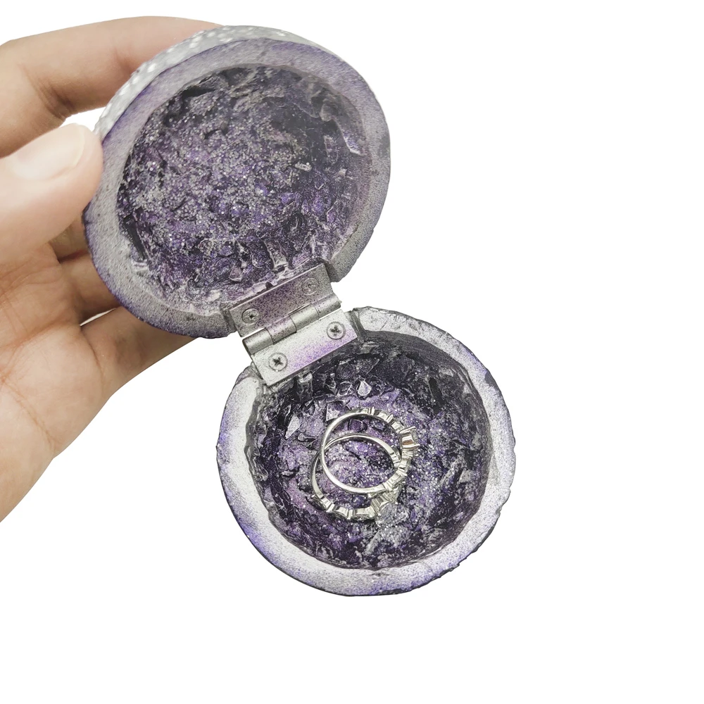 

Nordic Style Birthday Gifts Creative Proposal Ring Box With Ring Resin Imitation Crystal Round Jewelry Box Personality Ornament