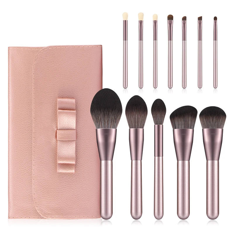 Massaller 12pcs Purple Super Quality Pro Makeup Brush Set Soft Synthetic Hair Powder Foundation Eye Brow Lip Brushes for Make Up - Handle Color: 12pcs with bag