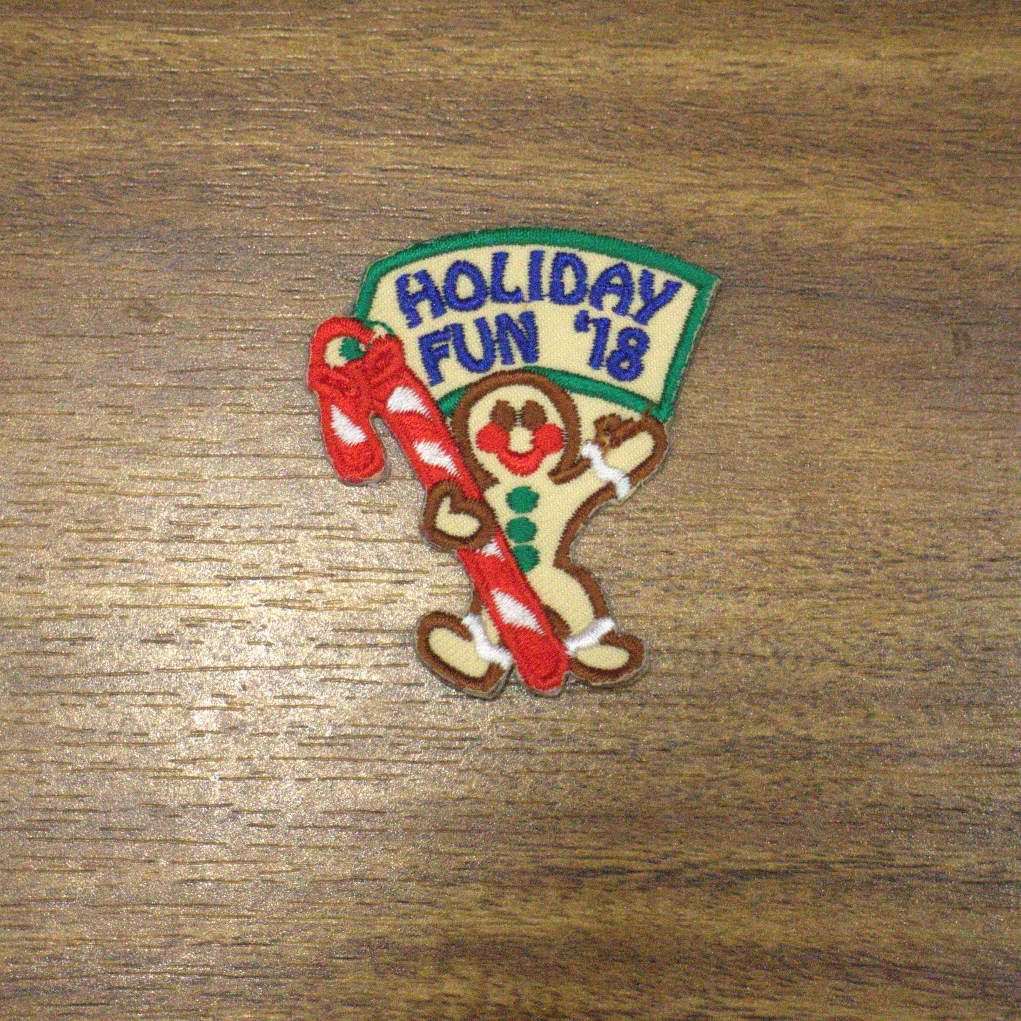 

Promotion Custom Iron-on Patches Embroidered Eco-friendly Handmade 3D Appliqued Patch for Embroidery 2