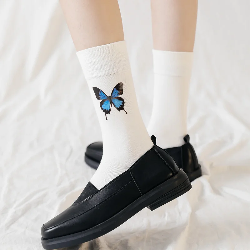 Hot Sale 2021 new fashion Korean style ladies socks simulation printing butterfly socks cute embroidered dinosaur socks