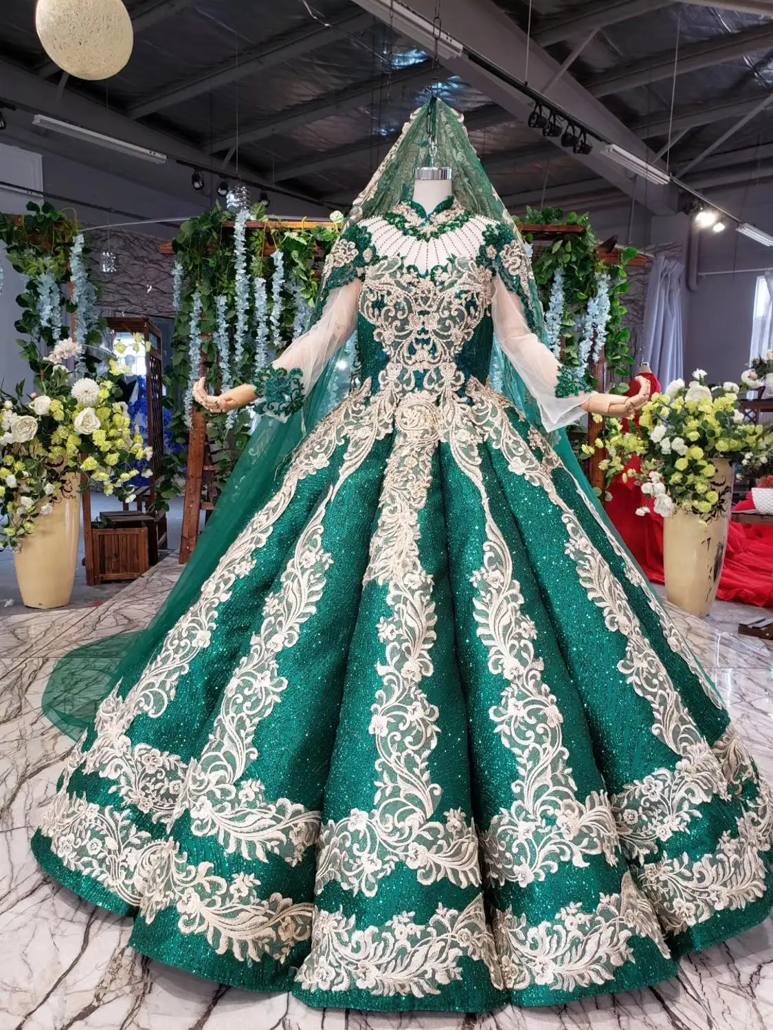 Long Sleeves Ball Gowns Wedding Dresses 