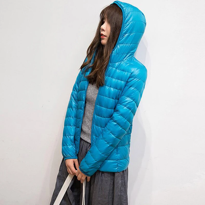 2022 New Spring Down jacket Women 90% White Duck Down Coat Ultra Light Warm Coat Female Portable Down Jacket Autumn Winter