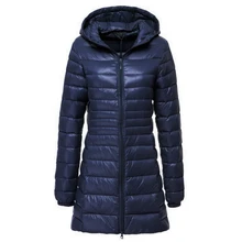 Ультра Легкая женская куртка-пуховик на осень и зиму, белая куртка-пуховик на утином пуху, повседневное длинное пальто с капюшоном размера плюс 7XL, портативная парка, пальто