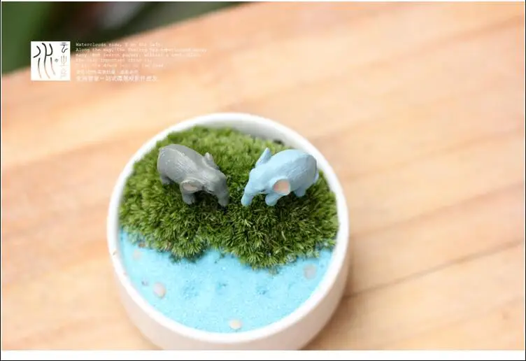 10pcs Lovely PVC Emulation Little Elephant Miniature Model 1.5*2.5cm Kids Toys Gift Children Collection Micro-landscape Dolls