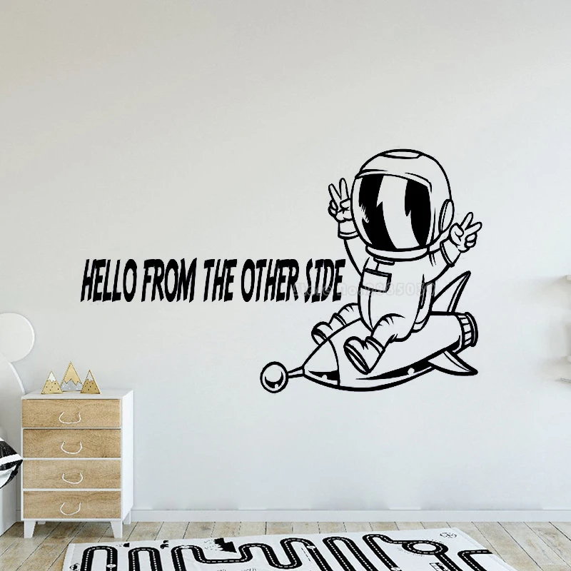 

Наклейки на стену с изображением космоса, космонавта, для детской комнаты, съемные настенные декорации, виниловые наклейки, украшение для дома LL 2445