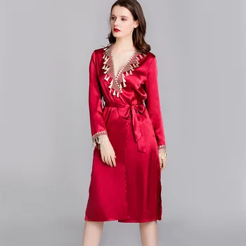 

Gold Lace Trim Novelty Nightgown Bridal Wedding Robe Tassels Women Satin Bathrobe Loose Lounge Sexy Kimono Home Dressing Gown