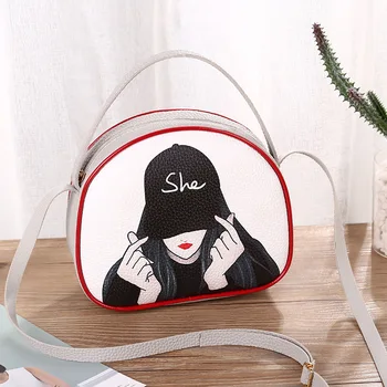 

2020 Summer Women Small Round Bag Fashion New Style Carton Pattern Zipper Shoulder Bucket Bag Mobile Phone Crossbody Bag