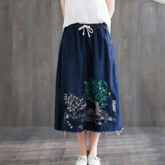Джинсовые длинные юбки с вышивкой в стиле ретро лето 2020 растягивающаяся Талия