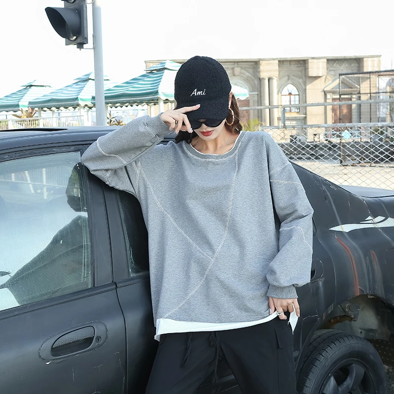 

Plus Size Contrast Fake Two Pieces Sweatshirt Women 2020 Autumn Winter Korean Fashion Loose Black Pullovers Female Tops