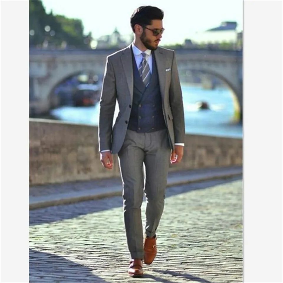 

Men Suit latest Coat Pant Designs Gray Double Breasted Wedding Custom Blazer Formal Groom Tuxedo Slim Fit 3 Piece Ternos