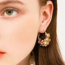 YMYW изысканные элегантные серьги-кольца цветок с искусственным жемчугом очаровательные медные 16 к позолоченные металлические серьги для женщин Bijoux Femme