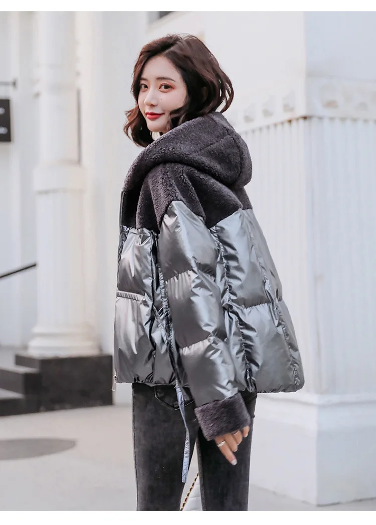 Модные глянцевые Лоскутные пуховые парки для женщин, теплая хлопковая стеганая куртка, пальто с капюшоном из искусственного меха, комбинированные флисовые зимние пуховики