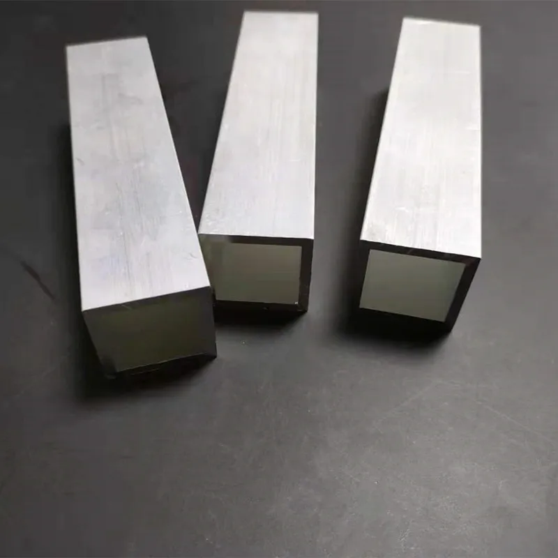 Tube Rectangulaire En Aluminium 6063 - Dimensions 10x30 Mm, épaisseur 2 Mm, Longueur 500 Mm | Pour Décoration, Tringles à Rideaux, Industrie