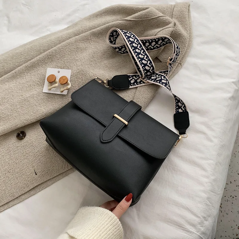 

Hong Kong Style Retro WOMEN'S Bag Women's 2020 New Style Fashion Korean-style bai da xiao Square Bag Shoulder Bag Fashion Should