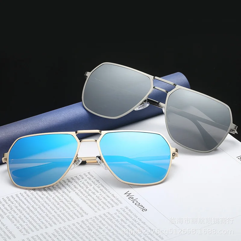 

2019 New Style for Both Men And Women Couples Polarized Light Color Film Sun Glasses Metal-Style Box Driver Driving Glasses