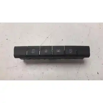 

6JA927132BF COMMAND MULTIFUNCTION SEAT TOLEDO (KG3)