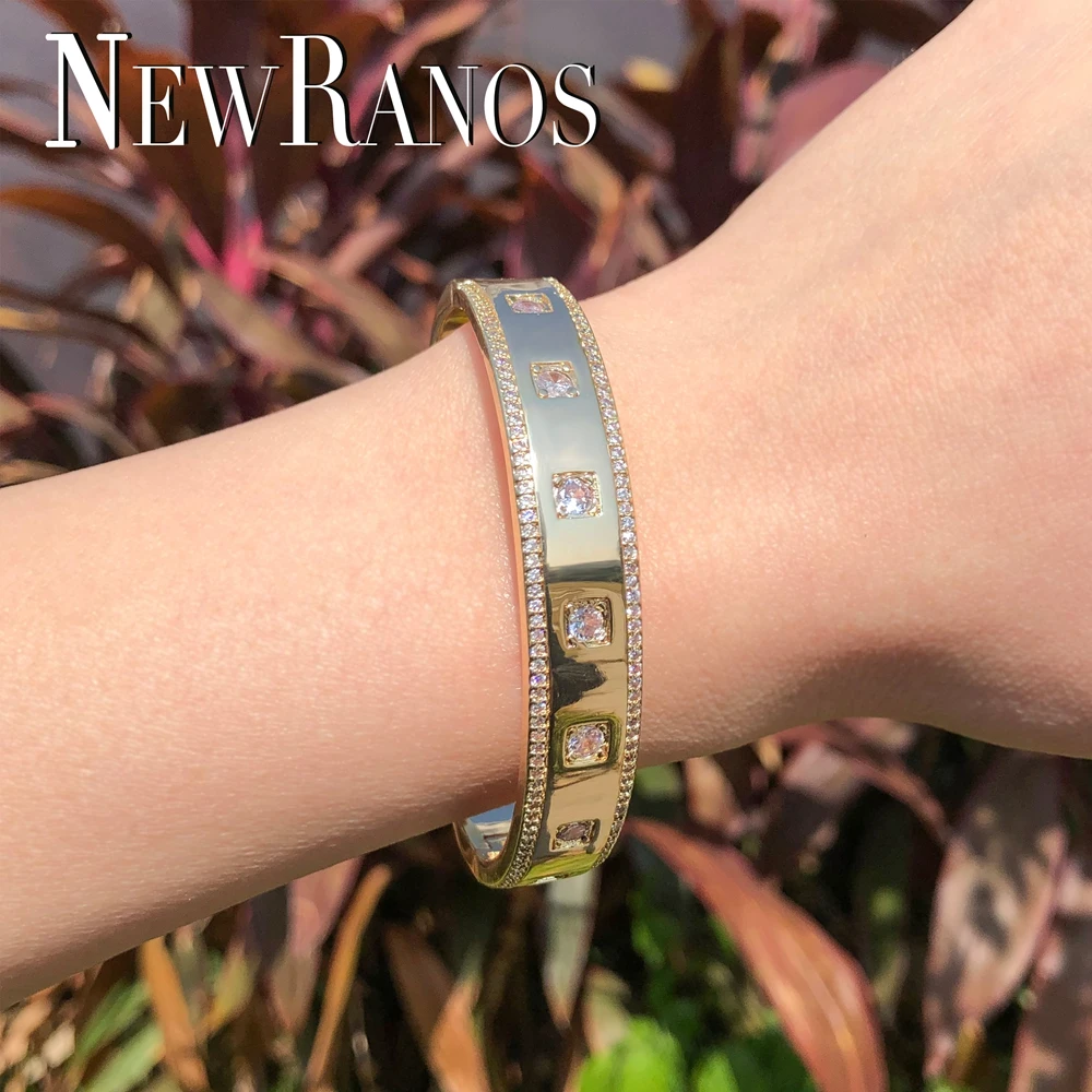 Newranos Gold Color Crystal Bangle Cubic Zirconia Cuff Bracelets for Women Fashion Jewelry Accessories BWX0041244