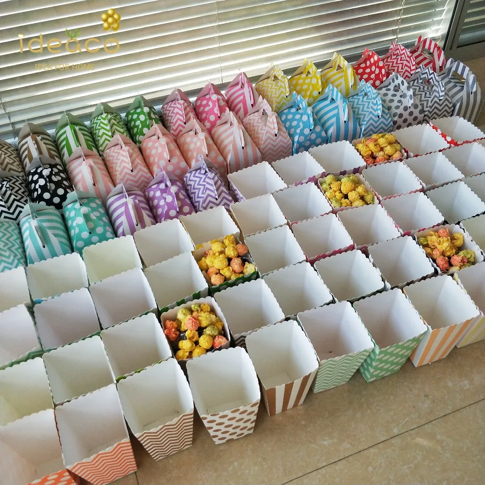 gift paper bag box pom confetti straws1