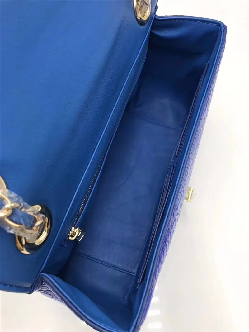 HTB1hmF2a8jTBKNjSZFDq6zVgVXay