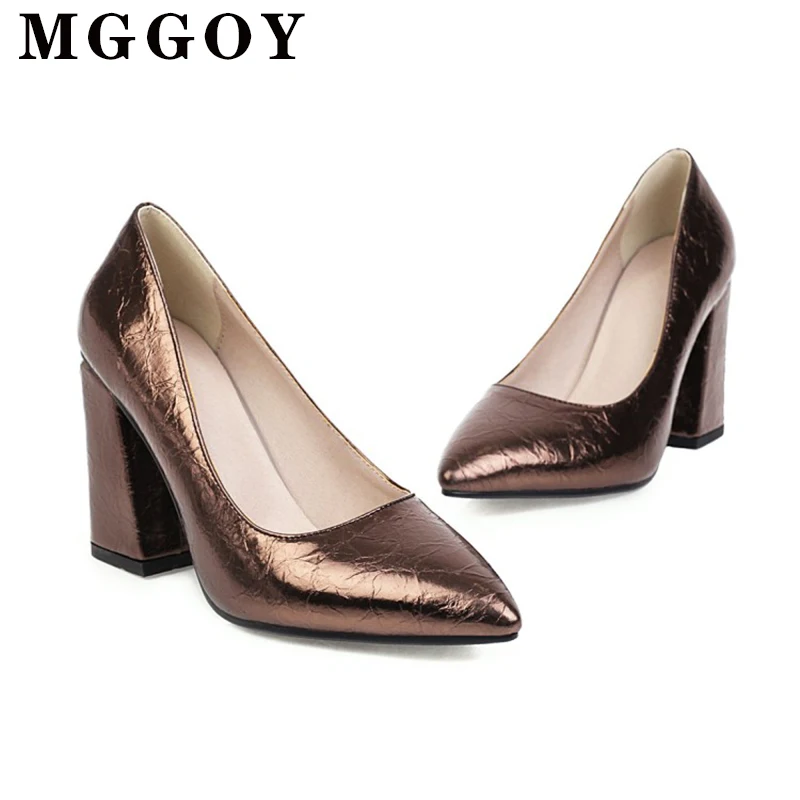 

Slip on Square Heel Women's Heels Pointed Toe Classics Pumps 2020 New Large Size Casual Women's Summer Shoes Folds Womans Shoes